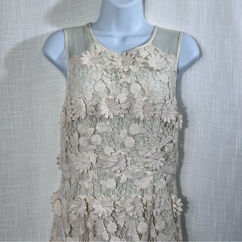 Urban Outfitters Thistlepearl Crochet Floral Cream Boho Mini Dress Size 4 - Picture 4 of 16